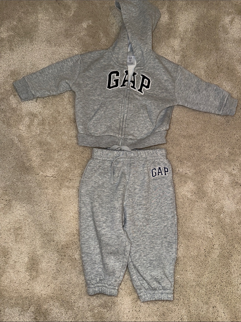 GAP Heather Gray Kids Sweatpants & Hoodie Set